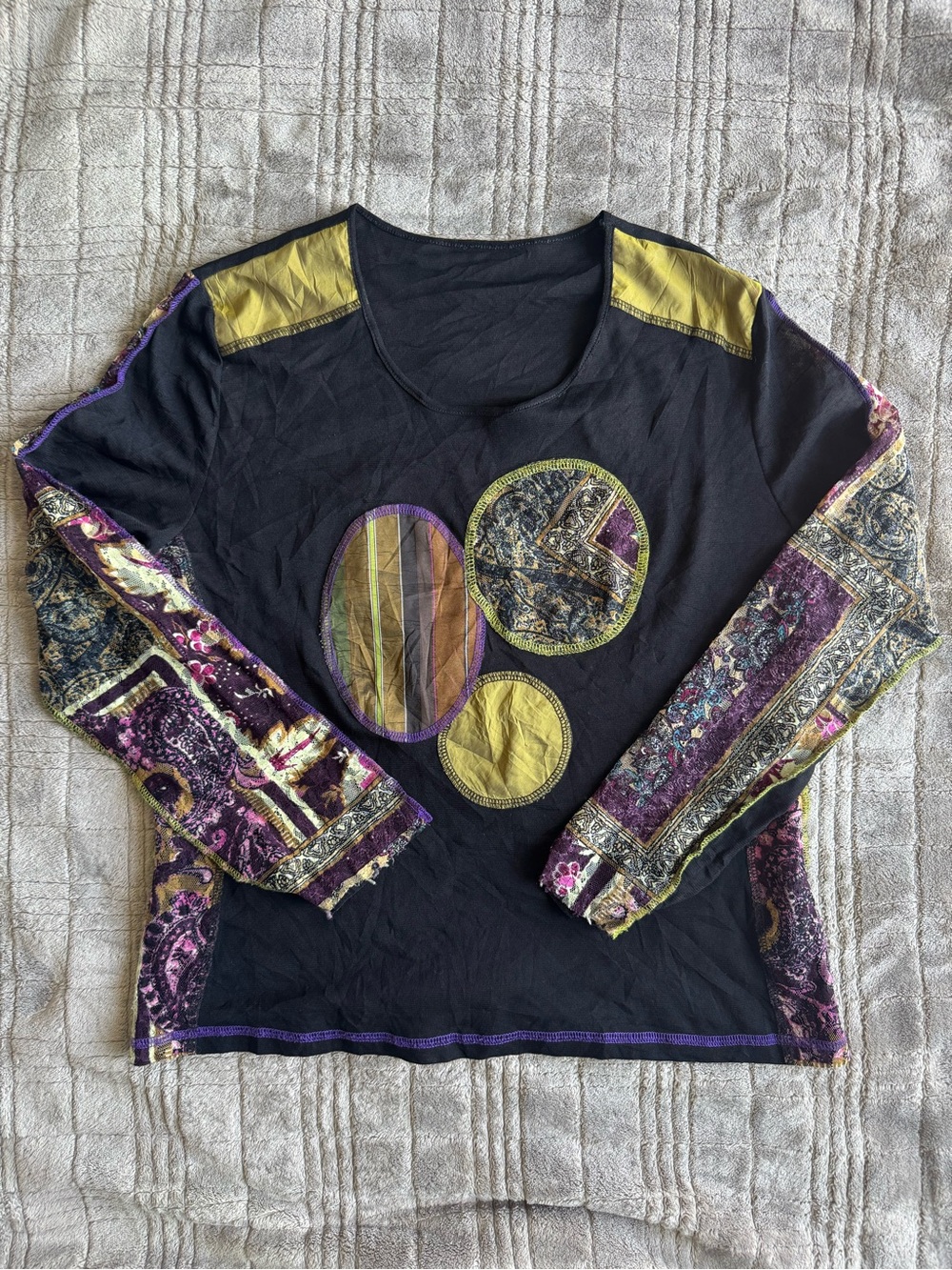 Fall Patchwork Long-Sleeve Top in Black and Purple